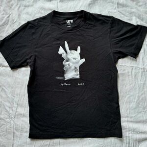 Uniqlo x Pokémon x Daniel Arsham collaboration t-shirt size XS